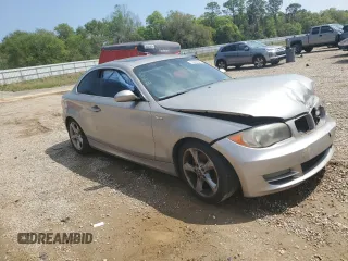 2009 BMW 1 Series 128i with VIN WBAUP935X9VF48421, listed as a Copart auction lot 50932845 with 189,072 mi miles and Salvage title. Bid and sale history available at DreamBid. Image 4.