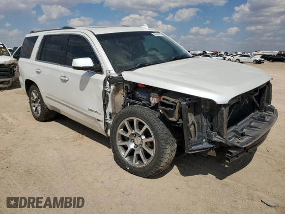 2016 GMC Yukon Denali with VIN 1GKS2CKJ5GR282446, listed as a Copart auction lot 68660254 with 122,751 mi miles and Salvage Title. Bid and sale history available at carsss.com. Image 4.