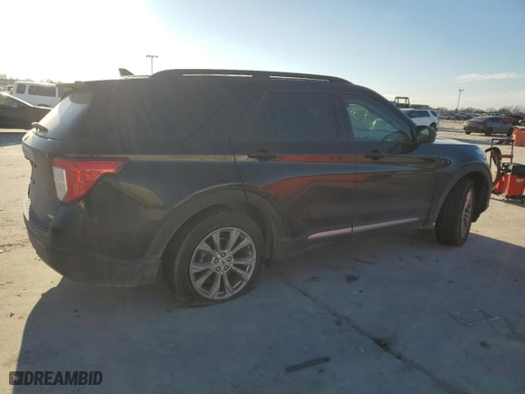 2020 Ford Explorer XLT with VIN 1FMSK8DH1LGB73874, listed as a Copart auction lot 46253455 with 71,621 mi miles and Salvage Title. Bid and sale history available at carsss.com. Image 3.