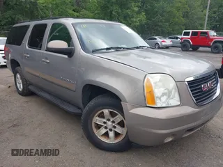 2007 GMC Yukon XL SLE with VIN 1GKFK16347J265007, listed as a IAAI auction lot 42754717 with 272,528 mi miles and . Bid and sale history available at DreamBid. Image 1.