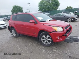 2010 Toyota RAV4 Limited z VIN JTMDF4DVXA5027336, wystawiony jako IAAI lot #42264028 z przebiegiem 118 122 mil mil oraz . Historia ofert i sprzedaży dostępna na DreamBid. Obrazek 1.
