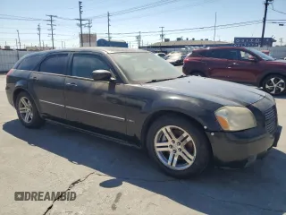 2006 Dodge Magnum R/T z VIN 2D8GV57206H121167, wystawiony jako Copart lot #72960154 z przebiegiem 212 328 mil mil oraz Czysty tytuł • Clean title. Historia ofert i sprzedaży dostępna na DreamBid. Obrazek 4.