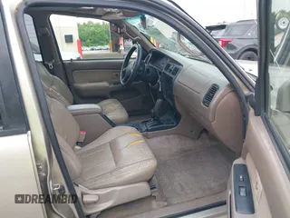 2002 Toyota 4Runner SR5 z VIN JT3HN86R729076942, wystawiony jako IAAI lot #42351615 z przebiegiem 372 093 mil mil oraz . Historia ofert i sprzedaży dostępna na DreamBid. Obrazek 5.