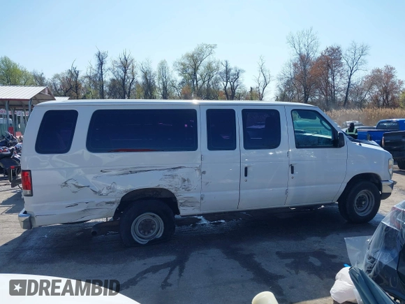 2013 Ford Econoline Passenger XL with VIN 1FBSS3BL5DDA58538, listed as a IAAI auction lot 41918651 with 141,471 mi miles and . Bid and sale history available at DreamBid. Image 13.