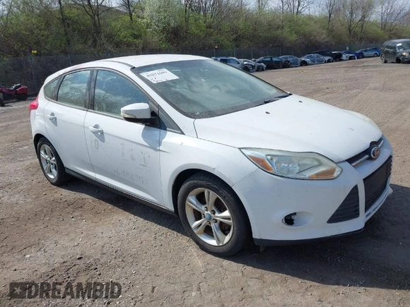 2013 Ford Focus SE with VIN 1FADP3K23DL216383, listed as a IAAI auction lot 41871603 with 87,715 mi miles. Bid and sale history available at carsss.com. Image 1.