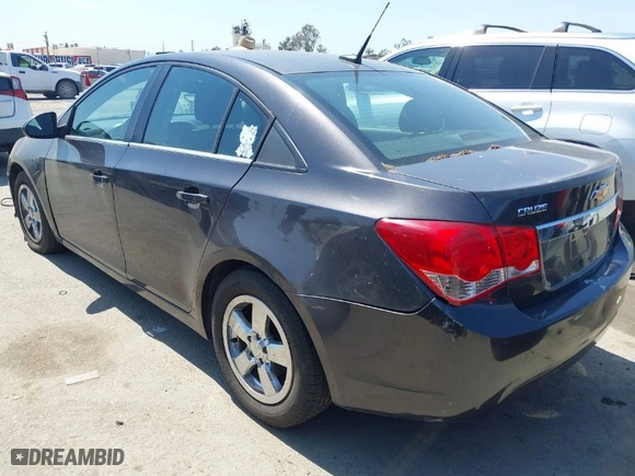 2014 Chevrolet Cruze 1LT with VIN 1G1PC5SB4E7117931, listed as a IAAI auction lot 41997100 with 150,910 mi miles. Bid and sale history available at carsss.com. Image 3.