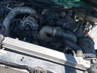 2005 Ford F-250 XL z VIN 1FTSW20P95EA30348, wystawiony jako IAAI lot #42199677 z przebiegiem Nie podano mil oraz . Historia ofert i sprzedaży dostępna na DreamBid. Obrazek 10.