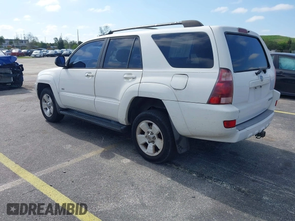 2005 Toyota 4Runner SR5 z VIN JTEZU14R750046647, wystawiony jako IAAI lot #42055705 z przebiegiem 279 909 mil mil oraz . Historia ofert i sprzedaży dostępna na DreamBid. Obrazek 3.