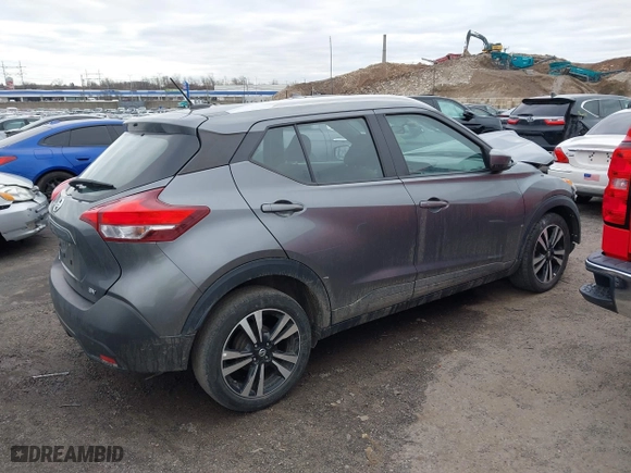 2019 Nissan Kicks S with VIN 3N1CP5CU9KL542551, listed as a IAAI auction lot 41732325 with 143,774 mi miles. Bid and sale history available at carsss.com. Image 12.