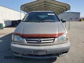 2002 Toyota Sienna LE with VIN 4T3ZF13C22U423405, listed as a Copart auction lot 53753045 with 208,523 mi miles and Salvage Title. Bid and sale history available at DreamBid. Image 5.