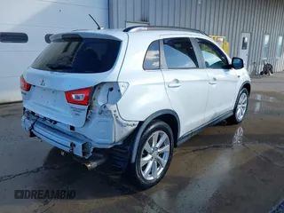 2015 Mitsubishi Outlander Sport 2.4 GT with VIN 4A4AR4AWXFE033631, listed as a IAAI auction lot 41830291 with 115,920 mi miles. Bid and sale history available at carsss.com. Image 4.