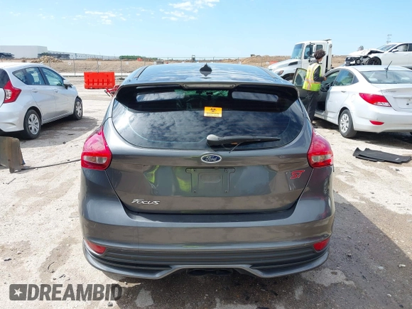 2017 Ford Focus ST with VIN 1FADP3L94HL244274, listed as a IAAI auction lot 42048924 with Not Provided miles and . Bid and sale history available at carsss.com. Image 17.