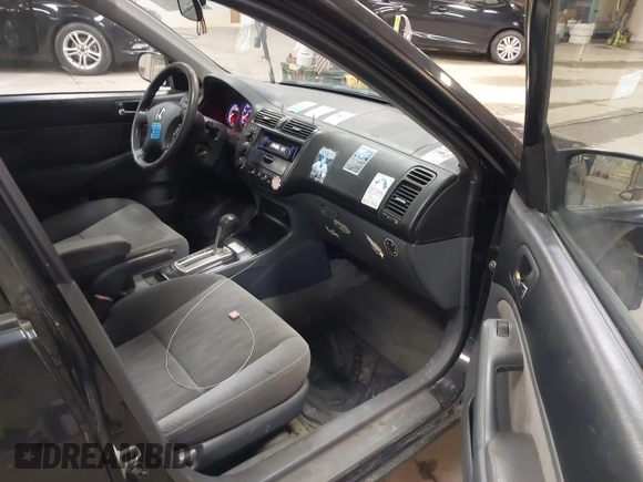 2004 Honda Civic LX with VIN 2HGES165X4H517818, listed as a IAAI auction lot 42164416 with 164,918 mi miles and . Bid and sale history available at carsss.com. Image 5.