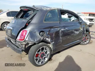 2014 FIAT 500 Sport z VIN 3C3CFFBR9ET267856, wystawiony jako IAAI lot #41513824 z przebiegiem Nie podano mil oraz . Historia ofert i sprzedaży dostępna na DreamBid. Obrazek 4.