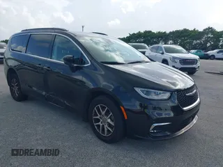 2022 Chrysler Pacifica Touring L z VIN 2C4RC1BG6NR113799, wystawiony jako IAAI lot #42430296 z przebiegiem 71 383 mil mil oraz . Historia ofert i sprzedaży dostępna na DreamBid. Obrazek 1.