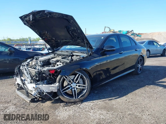 2019 Mercedes-Benz E 53 AMG with VIN WDDZF6BB0KA491129, listed as a IAAI auction lot 42112391 with 52,682 mi miles and . Bid and sale history available at DreamBid. Image 2.