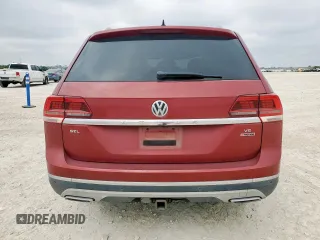 2018 Volkswagen Atlas SEL Premium with VIN 1V2NR2CA3JC521451, listed as a Copart auction lot 56914555 with 123,815 mi miles and Salvage title. Bid and sale history available at DreamBid. Image 6.