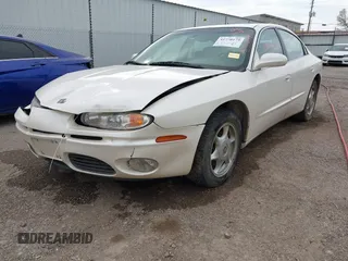 2002 Oldsmobile Aurora with VIN 1G3GS64C124127044, listed as a IAAI auction lot 41770179 with 119,841 mi miles and . Bid and sale history available at DreamBid. Image 2.