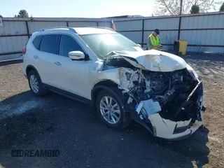 2017 Nissan Rogue SV with VIN KNMAT2MV7HP580637, listed as a IAAI auction lot 42040075 with 47,514 mi miles. Bid and sale history available at carsss.com. Image 1.