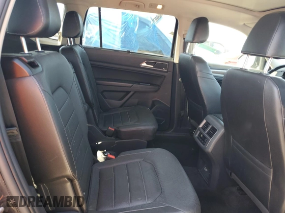 2018 Volkswagen Atlas SEL Premium z VIN 1V2NR2CA7JC568322, wystawiony jako Copart lot #58183355 z przebiegiem 99 832 mil mil oraz Szkoda całkowita • Salvage title. Historia ofert i sprzedaży dostępna na DreamBid. Obrazek 11.