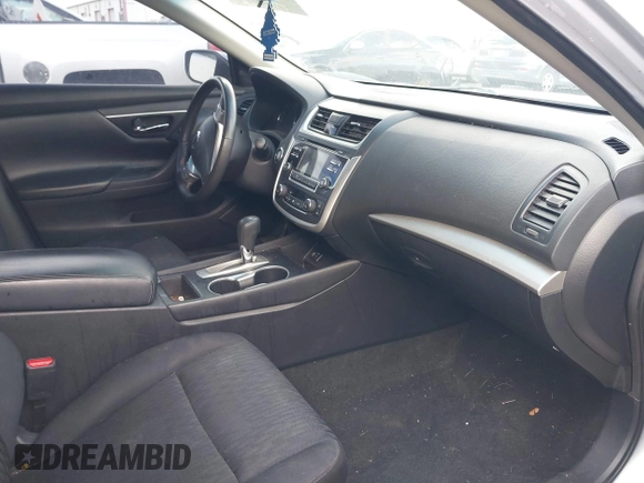 2017 Nissan Altima SV with VIN 1N4AL3AP9HC293762, listed as a IAAI auction lot 41518107 with 118,900 mi miles and . Bid and sale history available at carsss.com. Image 5.