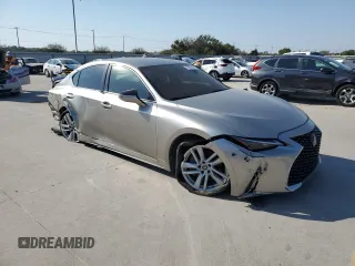 2021 Lexus IS 300 with VIN JTHAA1D22M5116858, listed as a Copart auction lot 72009944 with 62,710 mi miles and Clean title. Bid and sale history available at DreamBid. Image 4.
