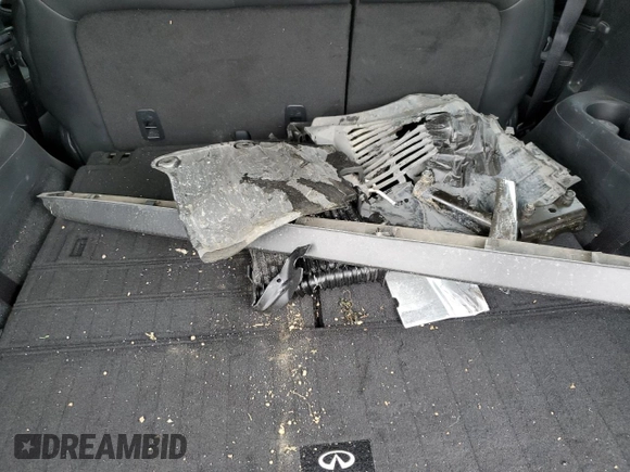 2020 Infiniti QX60 Luxe with VIN 5N1DL0MN1LC512623, listed as a Copart auction lot 57909145 with 35,243 mi miles and Salvage title. Bid and sale history available at DreamBid. Image 13.