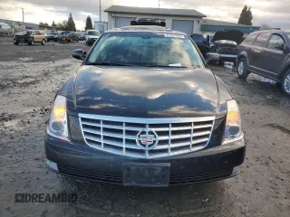2008 Cadillac DTS 1SD z VIN 1G6KD57Y78U192983, wystawiony jako Copart lot #87672955 z przebiegiem 112 376 mil mil oraz Szkoda całkowita • Salvage title. Historia ofert i sprzedaży dostępna na DreamBid. Obrazek 5.