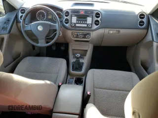 2010 Volkswagen Tiguan with VIN WVGCV7AX7AW530642, listed as a Copart auction lot 81717144 with 89,306 mi miles and Salvage Title. Bid and sale history available at DreamBid. Image 8.