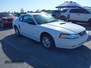 2001 Ford Mustang Standard with VIN 1FAFP40481F126272, listed as a IAAI auction lot 41288599 with 164,577 mi miles. Bid and sale history available at carsss.com. Image 1.