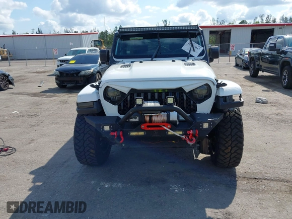 2020 Jeep Wrangler Unlimited Sahara with VIN 1C4HJXEN7LW213459, listed as a IAAI auction lot 41502047 with 40,816 mi miles. Bid and sale history available at carsss.com. Image 6.