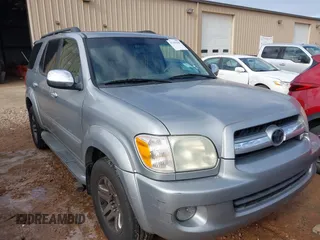 2007 Toyota Sequoia Limited with VIN 5TDZT38A87S298429, listed as a IAAI auction lot 41303386 with 244,837 mi miles and . Bid and sale history available at DreamBid. Image 1.