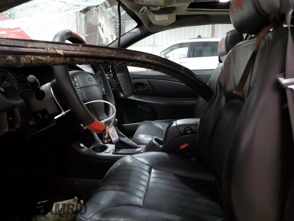 2004 Chevrolet Monte Carlo SS Supercharged z VIN 2G1WZ121849329254, wystawiony jako Copart lot #44712075 z przebiegiem 19 307 mil mil oraz Szkoda całkowita • Salvage title. Historia ofert i sprzedaży dostępna na DreamBid. Obrazek 7.