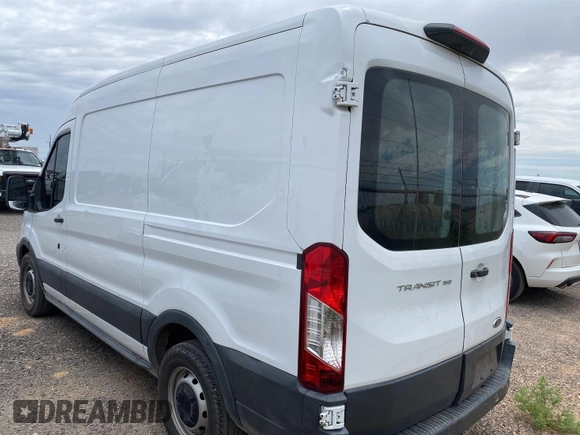 2018 Ford Transit с VIN 1FTYE1CM4JKA08195, выставлен на аукционе IAAI как лот 42726983 с пробегом 131 936 миль миль и . История ставок и продаж доступна на DreamBid. Изображение 3.