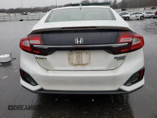 2018 Honda Clarity Plug-In Hybrid Touring with VIN JHMZC5F32JC008354, listed as a Copart auction lot 39157034 with 22,412 mi miles. Bid and sale history available at carsss.com. Image 6.