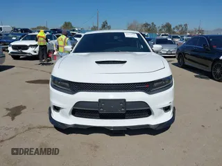 2019 Dodge Charger R/T z VIN 2C3CDXCT8KH738096, wystawiony jako IAAI lot #41676018 z przebiegiem 30 935 mil mil oraz . Historia ofert i sprzedaży dostępna na DreamBid. Obrazek 12.