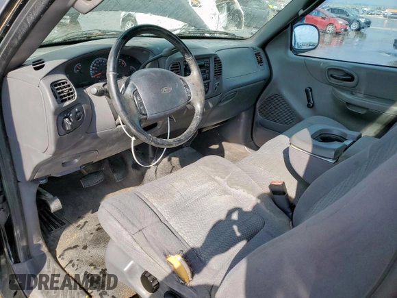 2002 Ford F-150 XL with VIN 1FTRF17212NB52992, listed as a Copart auction lot 50529915 with 111,094 mi miles and Clean Title. Bid and sale history available at carsss.com. Image 8.