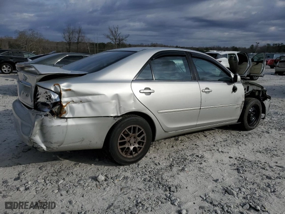 2004 Toyota Camry LE with VIN 4T1BF32K34U568194, listed as a Copart auction lot 47413085 with 258,669 mi miles and Salvage Title. Bid and sale history available at carsss.com. Image 3.