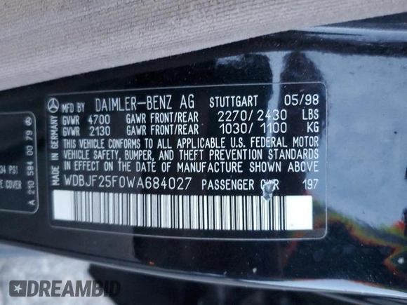 1998 Mercedes-Benz E 320 with VIN WDBJF25F0WA684027, listed as a Copart auction lot 82171114 with 259,427 mi miles and Salvage Title. Bid and sale history available at DreamBid. Image 12.
