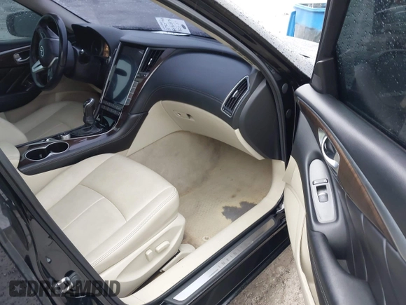 2018 Infiniti Q50 Sport z VIN JN1EV7AP3JM358184, wystawiony jako IAAI lot #42005200 z przebiegiem 99 264 mil mil oraz . Historia ofert i sprzedaży dostępna na DreamBid. Obrazek 5.
