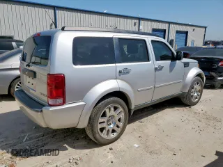 2011 Dodge Nitro Heat with VIN 1D4PT4GK1BW528637, listed as a Copart auction lot 52769545 with 143,539 mi miles and Clean Title. Bid and sale history available at DreamBid. Image 3.