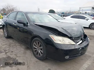 2009 Lexus ES with VIN JTHBJ46G292324195, listed as a IAAI auction lot 41456520 with 133,532 mi miles. Bid and sale history available at carsss.com. Image 1.
