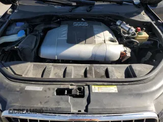 2011 Audi Q7 Premium Plus with VIN WA1LMAFE7BD000156, listed as a Copart auction lot 88290975 with 211,111 mi miles and Salvage title. Bid and sale history available at DreamBid. Image 12.