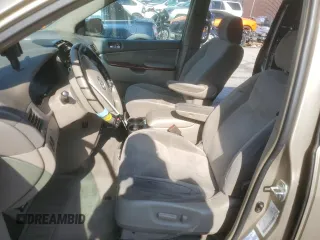 2004 Toyota Sienna XLE z VIN 5TDZA22C74S081704, wystawiony jako Copart lot #55761795 z przebiegiem 208 866 mil mil oraz Szkody całkowita. Historia ofert i sprzedaży dostępna na DreamBid. Obrazek 7.