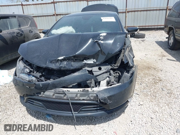 2015 Chrysler 200 S with VIN 1C3CCCBG6FN516704, listed as a IAAI auction lot 42041485 with 140,408 mi miles. Bid and sale history available at carsss.com. Image 6.