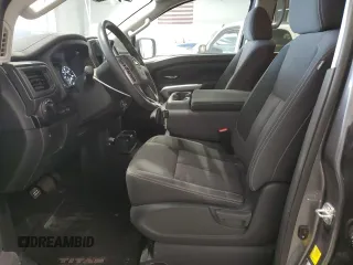 2023 Nissan Titan SV с VIN 1N6AA1EC1PN113475, выставлен на аукционе Copart как лот 85920794 с пробегом 25 434 миль миль и Списание • Salvage title. История ставок и продаж доступна на DreamBid. Изображение 7.