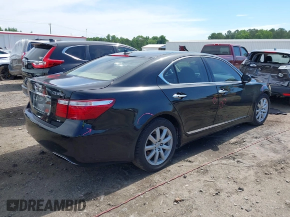 2009 Lexus LS 460 with VIN JTHCL46F195002037, listed as a IAAI auction lot 42331071 with 141,943 mi miles and . Bid and sale history available at DreamBid. Image 4.