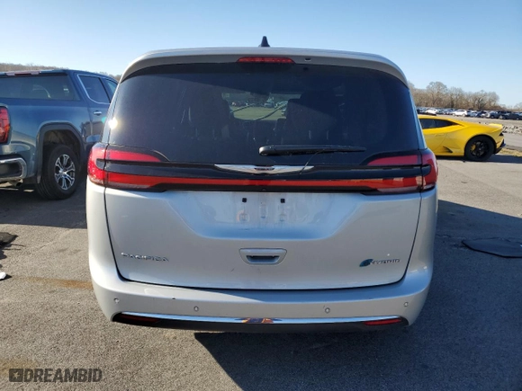 2024 Chrysler Pacifica Hybrid Select with VIN 2C4RC1S7XRR126870, listed as a Copart auction lot 50692075 with 0 mi miles and Clean Title. Bid and sale history available at carsss.com. Image 6.
