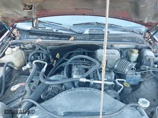 2001 Jeep Grand Cherokee Laredo with VIN 1J4GW48S11C578001, listed as a IAAI auction lot 41671318 with 263,694 mi miles. Bid and sale history available at carsss.com. Image 10.
