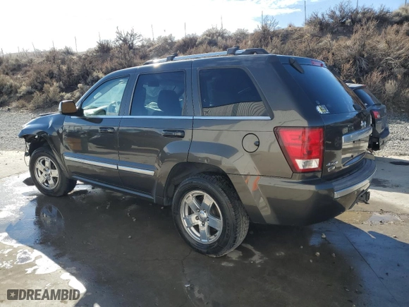 2006 Jeep Grand Cherokee Overland with VIN 1J8HR68236C360770, listed as a Copart auction lot 42360875 with 194,237 mi miles and Salvage Title. Bid and sale history available at carsss.com. Image 2.